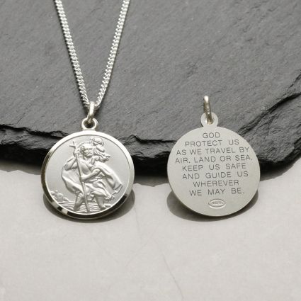 Sterling Silver 20mm St Christopher Pendant With Travellers Prayer & Chain